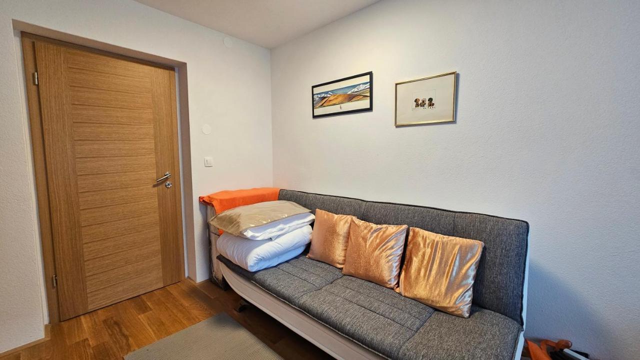 Apartma Sava-Stol เยเซนิตเซ ภายนอก รูปภาพ