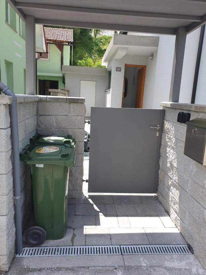 Apartma Sava-Stol เยเซนิตเซ ภายนอก รูปภาพ